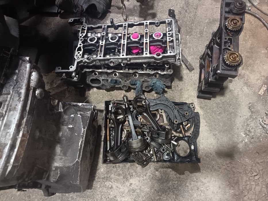 Продаю головку от Мерседеса 211