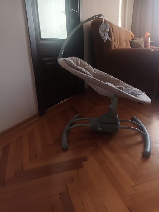 Balansoar Lionelo, model Rio
A fost doar încercat, dar bebelușul nu a