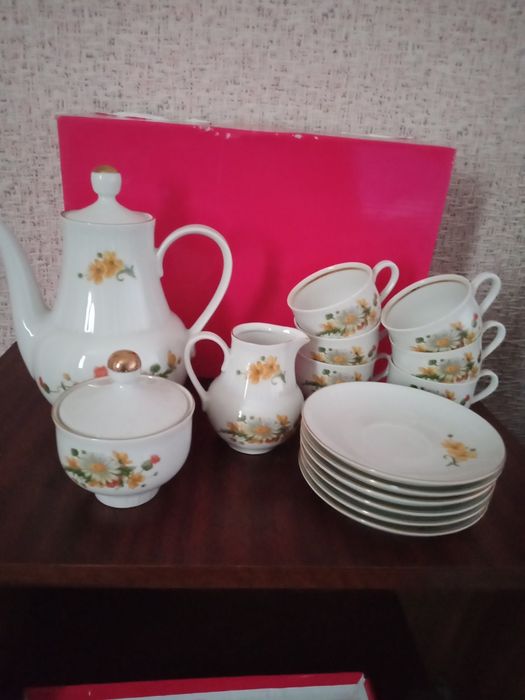 Мини кофейный сервиз и 6 ложечек Германия