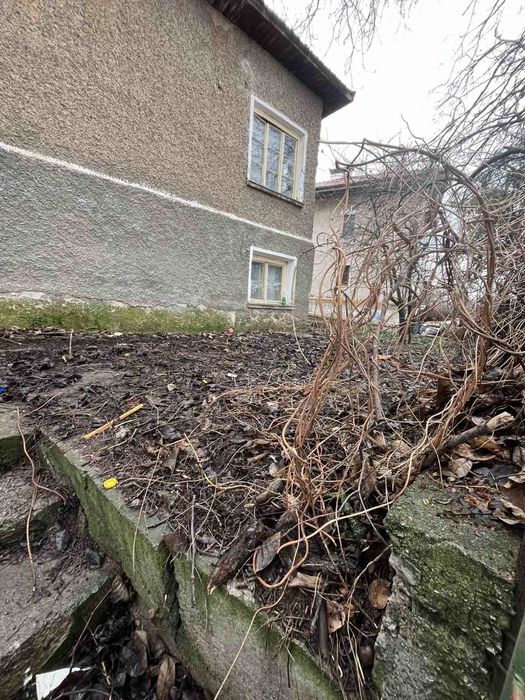 Продава се Къща в Радомир - 160 кв.м за 220 €/кв.м - Снимка #2