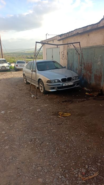 Продам бмв 523 срочно