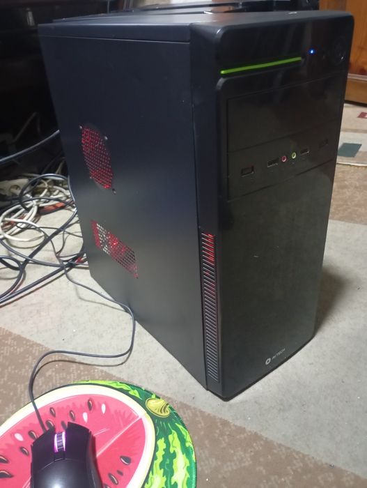 Компьютер системный блок
