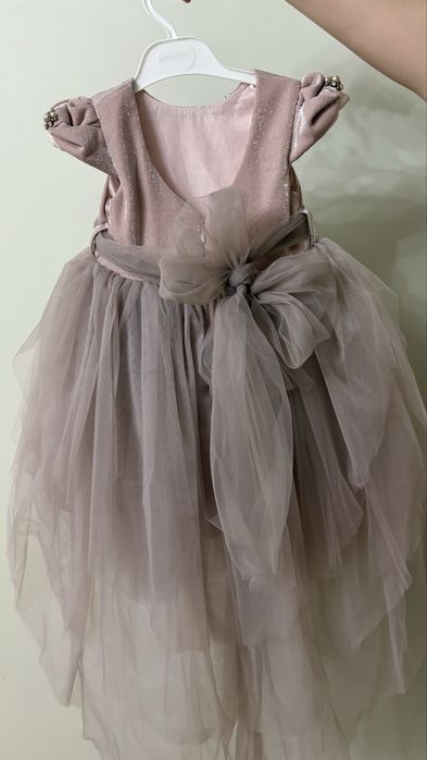 Пышное детское платье