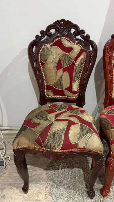 Продам стулья в хорошем состояние