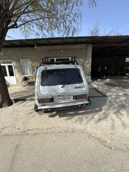 Нива 4+4 21213 легенда