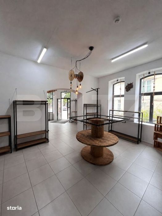 Inchiriere spatiu comercial , 140 mp, zona Piata Unirii