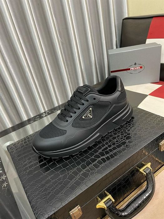 Кроссовки Prada Milano 43 размер