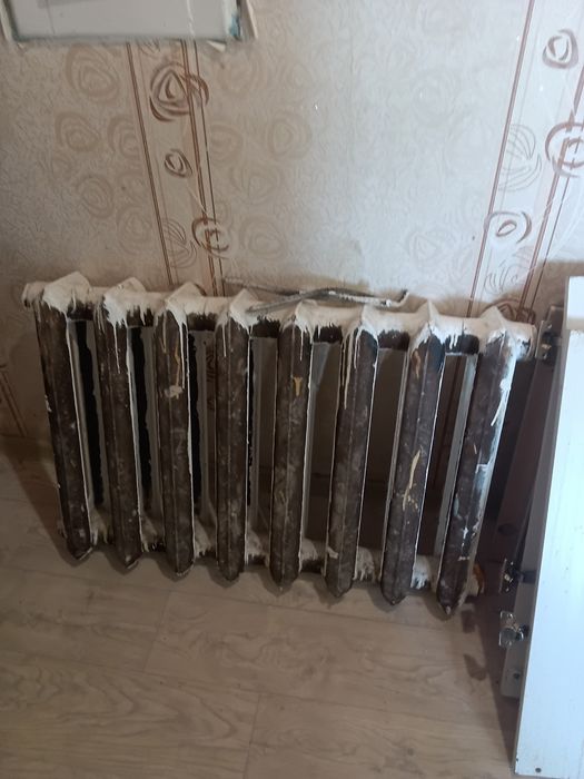 Чугунная батарея в дар . Металлолом