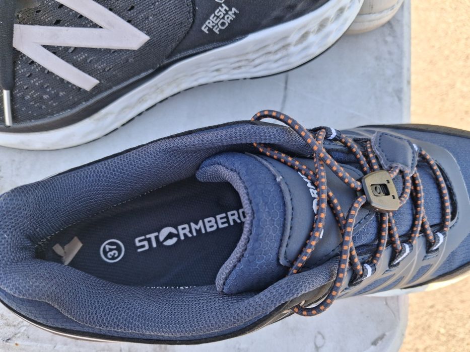 Vand Adidași Traking Stormberg Noi cu etichetă  Unisex Marime 37