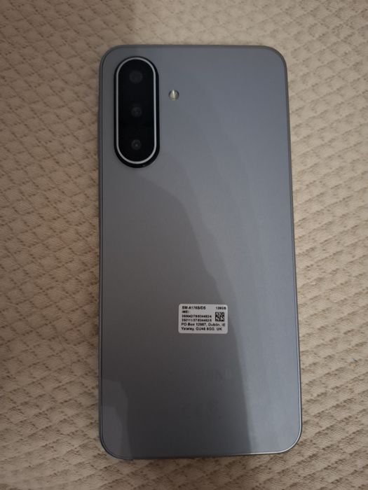 Промоция до 31.12.25.Продавам нов Samsung A17.