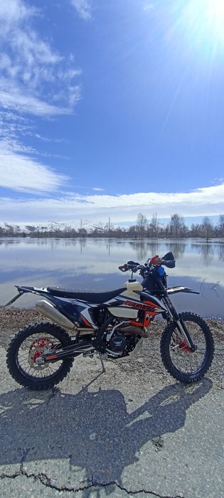 Продам мотоцикл эндуро