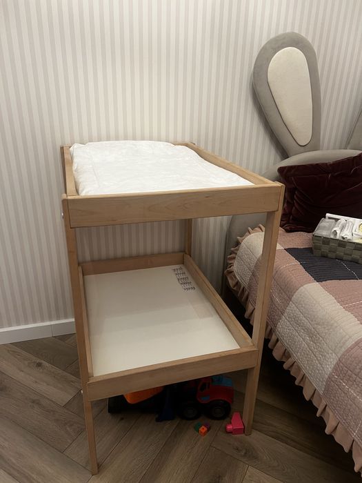 Пеленальный столик