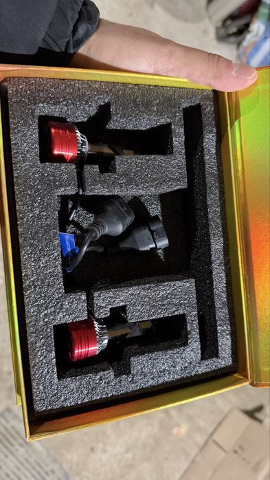 Продают Led фары