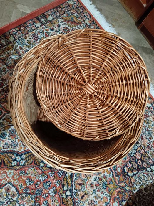 Coșuri împletite – eleganță naturală pentru casa ta!