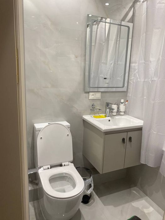 Ijaraga 3 honali kvartira hech kim yashamagan