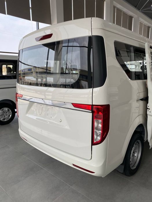 Changan KYC miniven 9 -мест