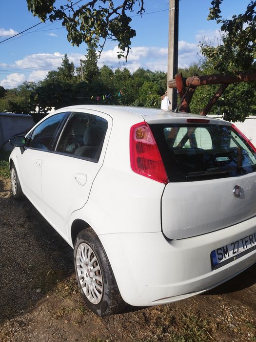 FIAT punto de vânzare