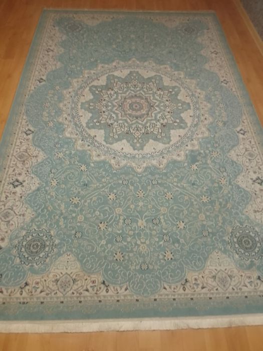 Срочно продам ковёр