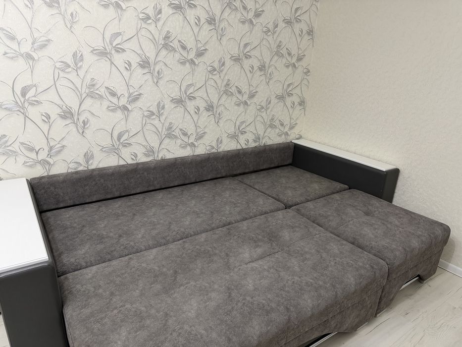Продам угловой диван
