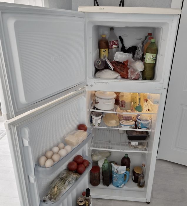 Продам холодильник
