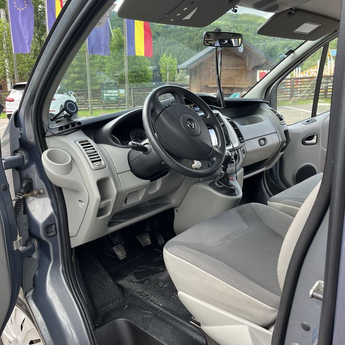 Opel vivaro 2000