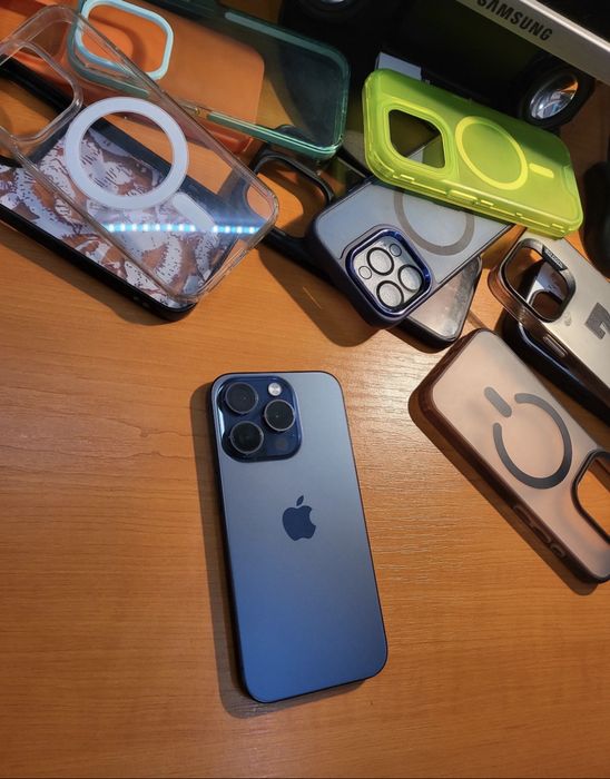 Vand iphone 15 Pro titanium blue