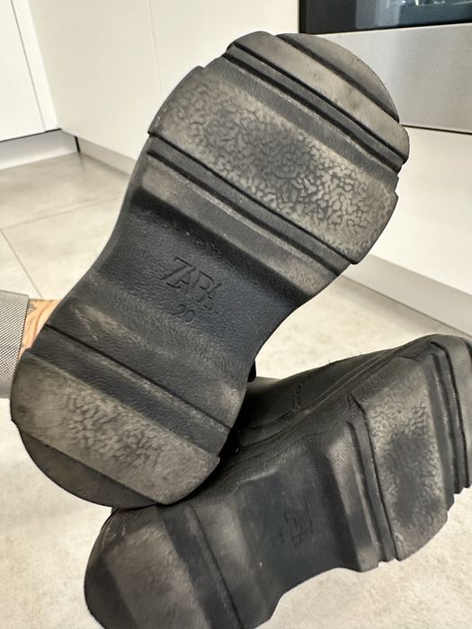 Zara детские ботинки