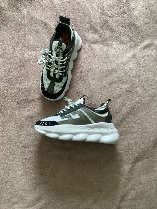 adidasi versace chain reaction