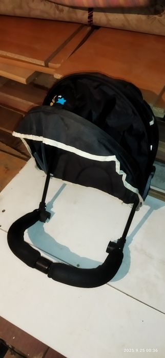 Продам коляска велосипед два в одном