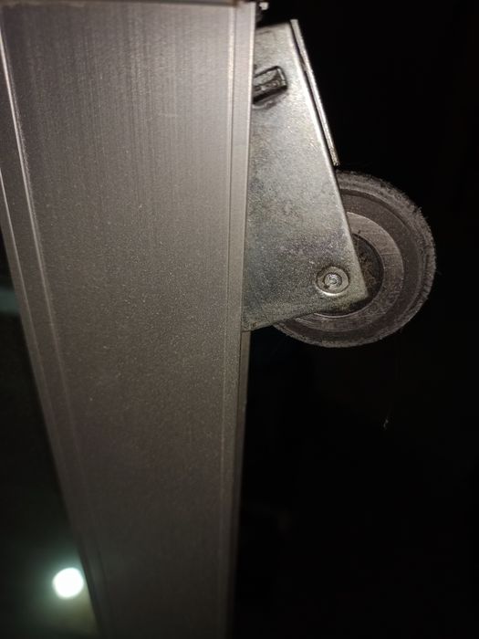 Продам зеркало, дверь от шкафа купе