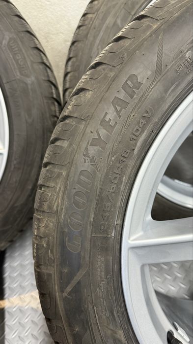 Оригинални 5х112 18” Audi S5 със зимни гуми