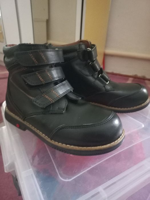 Продам детскую ортопедический обувь зимняя