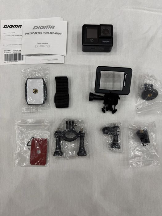Экшн-камера DIGMA DiCam 890