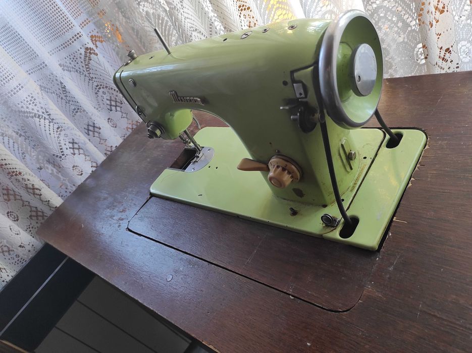 Ретро шевна машина