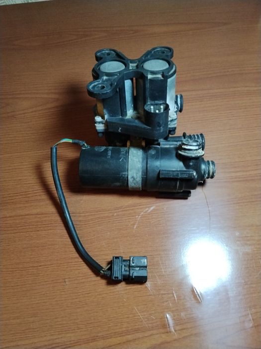 Продам клапана печки на БМВ Е34.