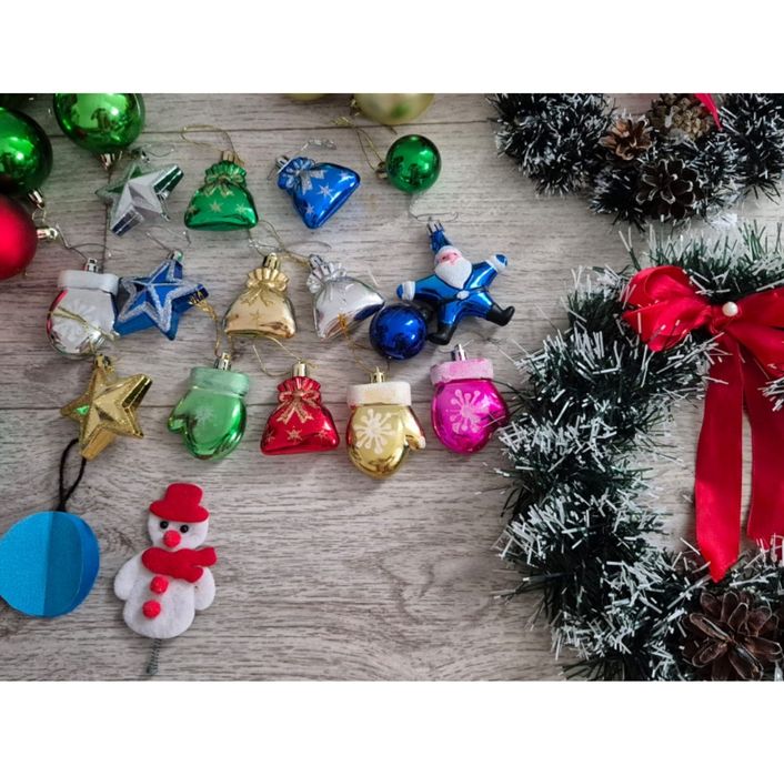 Новогодние ёлочные игрушки продам