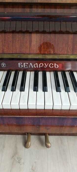 Отдам даром пианино