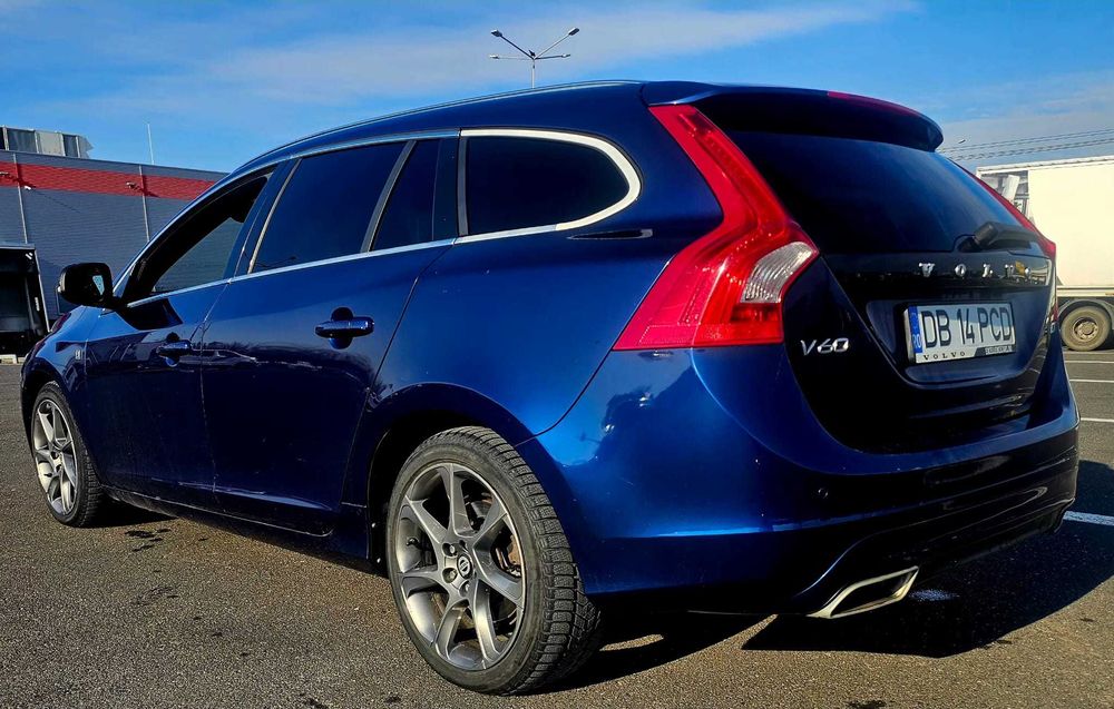 Volvo V60 Ocean Race D3 5 Pistoane E5