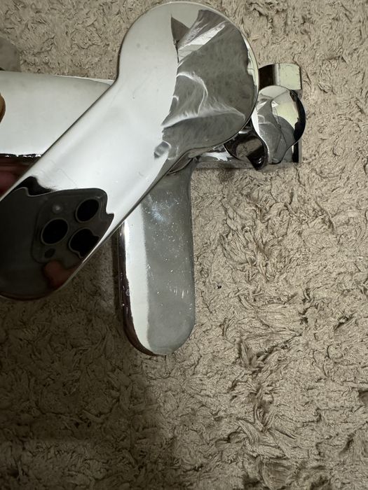 Смеситель для ванны