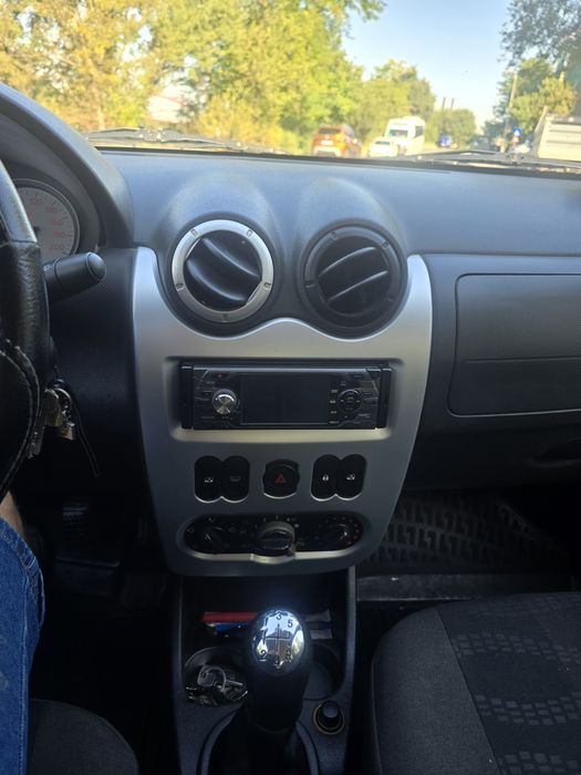 Dacia Logan 1.6 Benzina