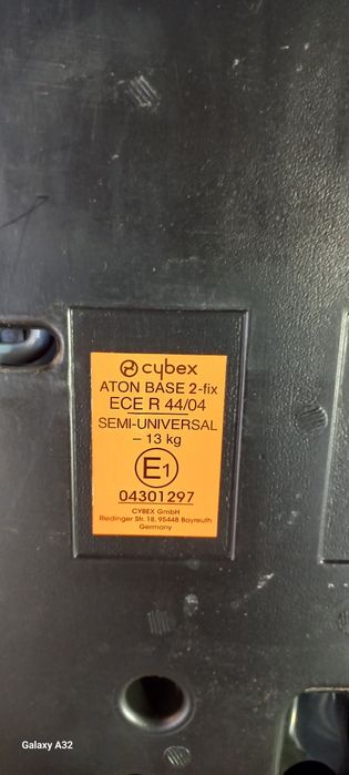 Scoica Cybex Aton 5  cu baza Isofix