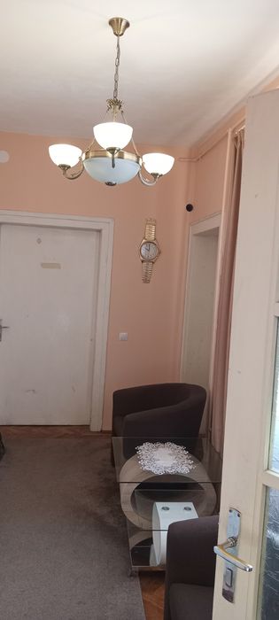 Vând apartament la casă zona istorică