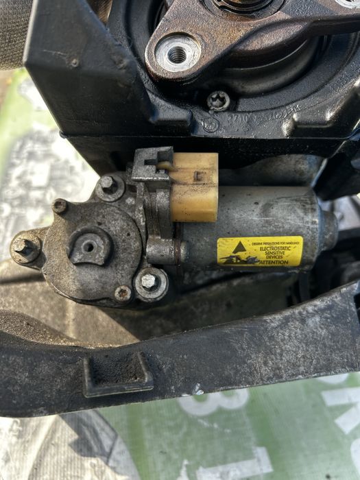 Rezervor cu pompă AdBlue Audi A4 B9 2.0 Tdi