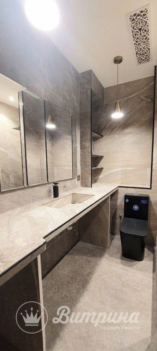 5-Комнатная двухуровневая в ЖК Дустлик, Узбум