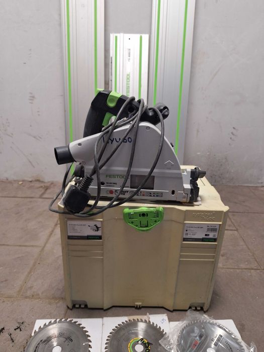 Потапящ циркуляр Festool TS 55 REBQ-Plus с куфар Systainer и водещи шини