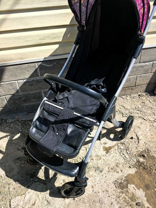 Продам коляску срочно