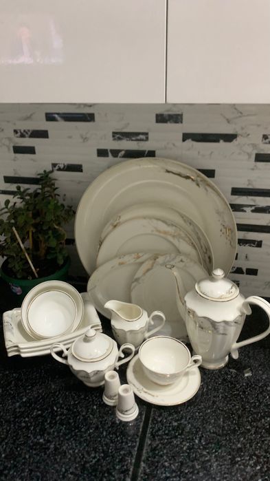 Продам сервис посуду