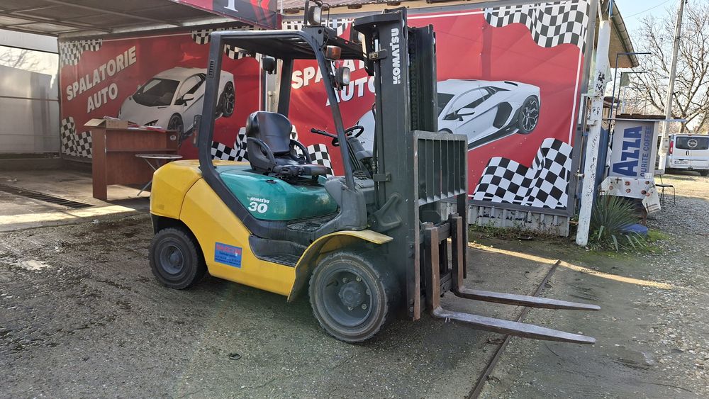 Stivuitor komatsu 3t an fabricatie 2007