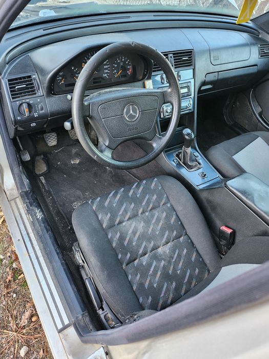 Mercedes c180 za chasti