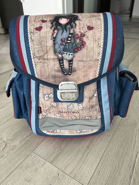 Ергономична ученическа раница на Санторо-НАМАЛЕНИЕ
